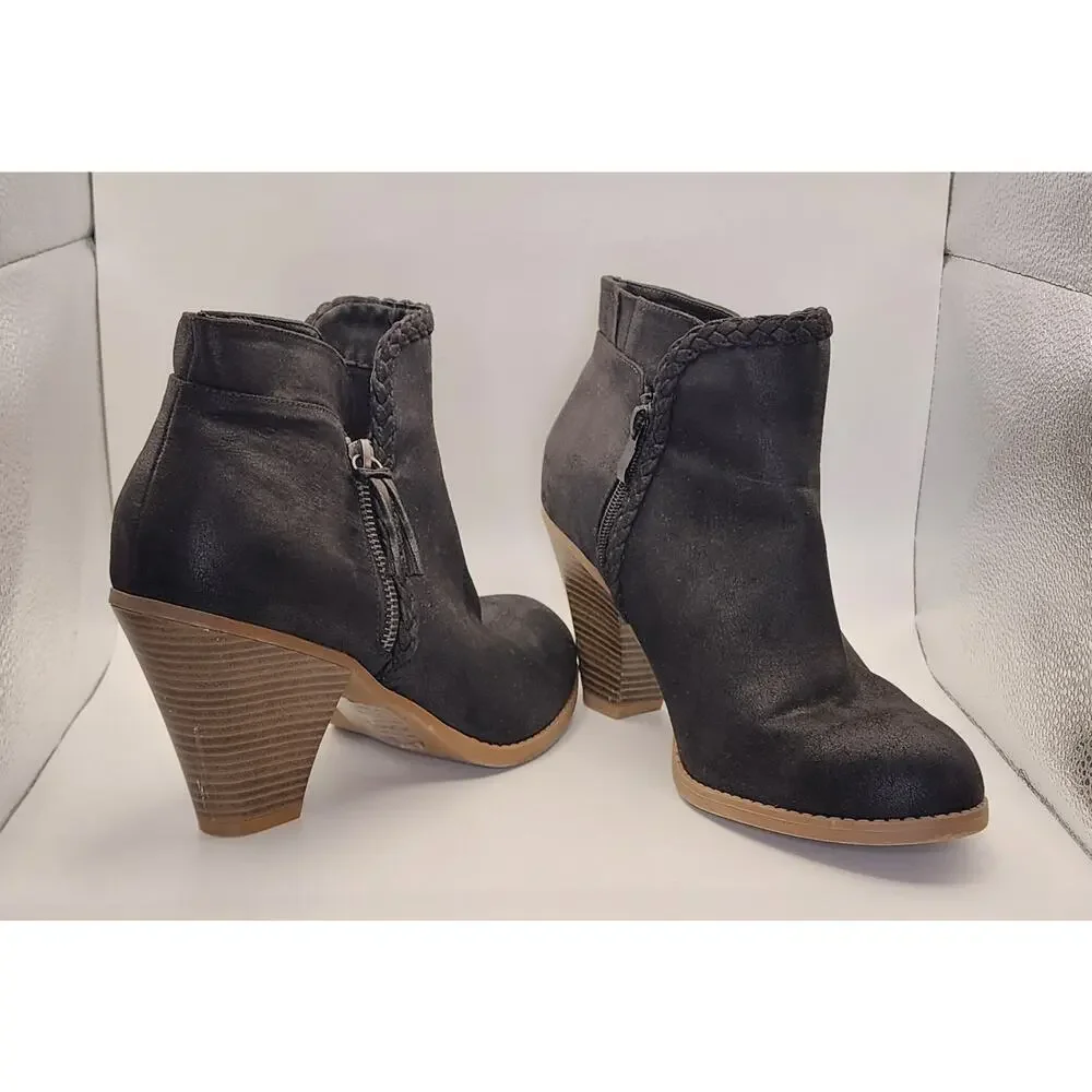 Torrid Women’s Black Ankle Booties‎ Braided Trim Side Zip Size 11W